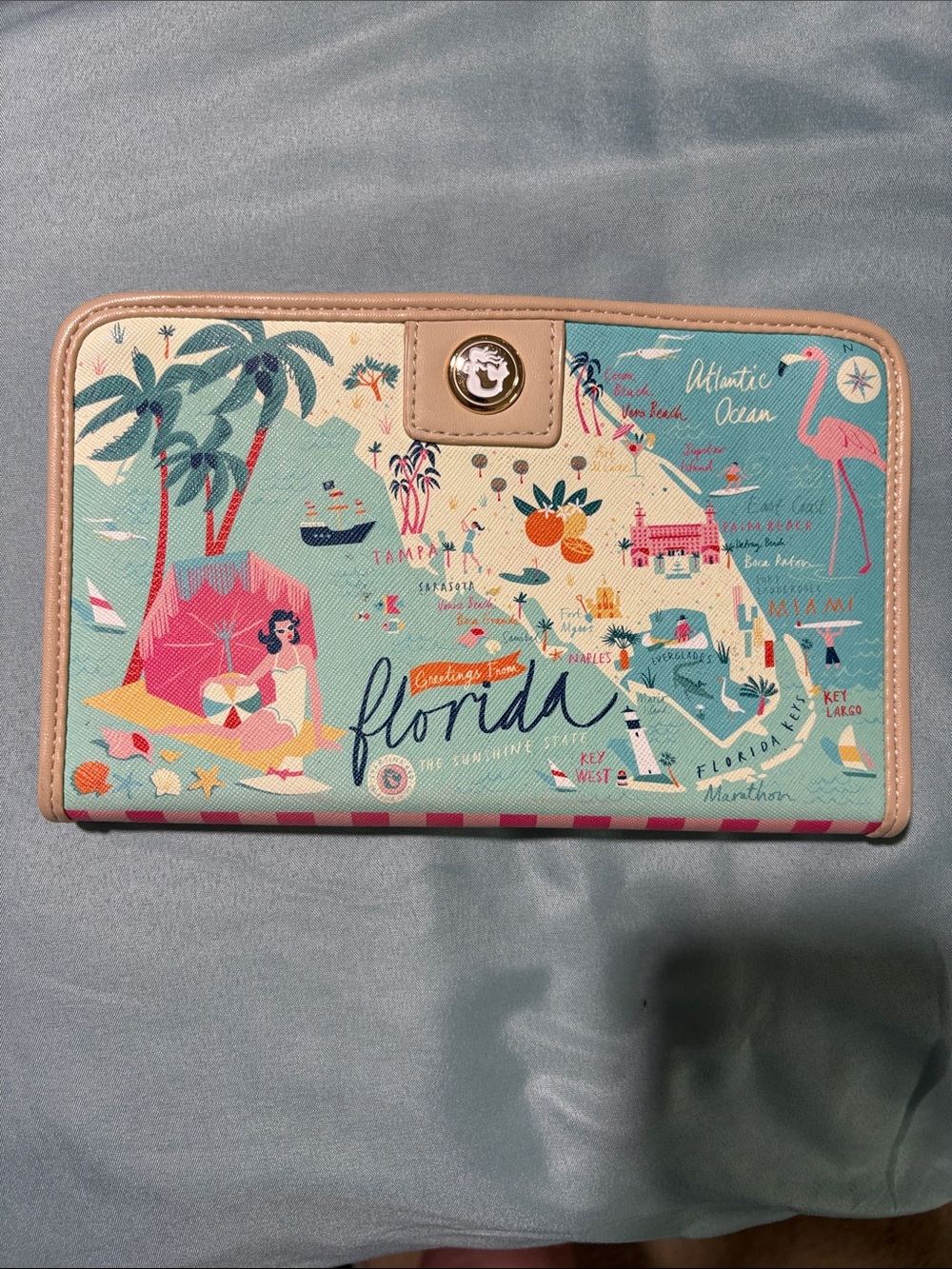 Like new Spartina wallet